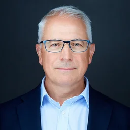 Simon Péter építőmester, MODELLO Intézet